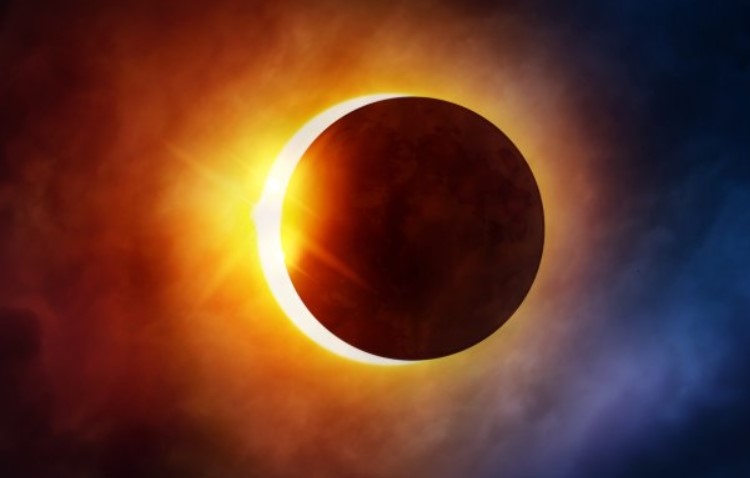 Днес Луната продължава транзита си през знака Стрелец като в